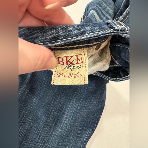 BKE Sabrina boot stretch denim jeans size 28 with 31.5” inseam used - Picture 5 of 6